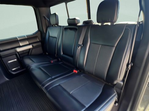 Used 2020 Ford F150 Lariat AWD/4WD image 10