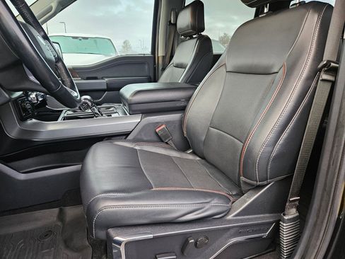 Used 2023 Ford F150 Lariat w/ Trailer Tow Package image 18