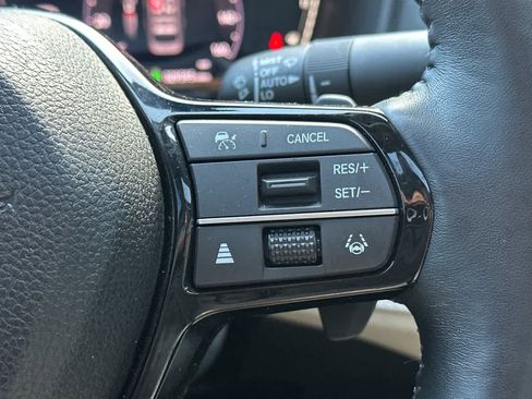 Certified 2025 Honda Accord Touring image 27