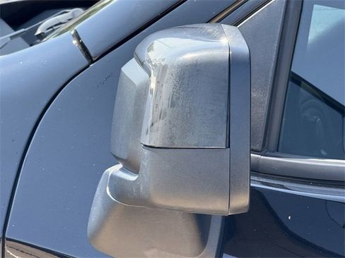 Used 2025 Chevrolet Silverado 1500 Custom image 11