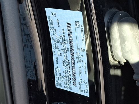 Certified 2019 Ford F150 Lariat image 28