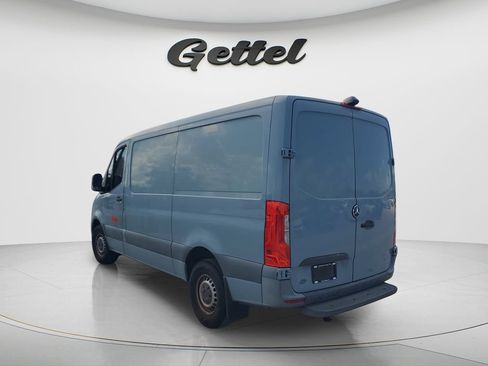 Used 2021 Mercedes-Benz Sprinter 2500 image 6