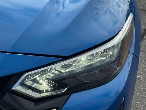 Certified 2024 Nissan Sentra SR w/ SR Premium Package image 10