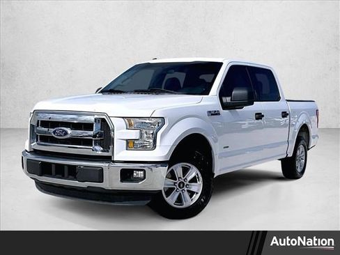 Used 2016 Ford F150 XLT image 1