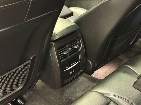 Used 2022 BMW M440i xDrive Gran Coupe w/ Shadowloine Package image 26