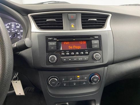 Used 2016 Nissan Sentra S image 26