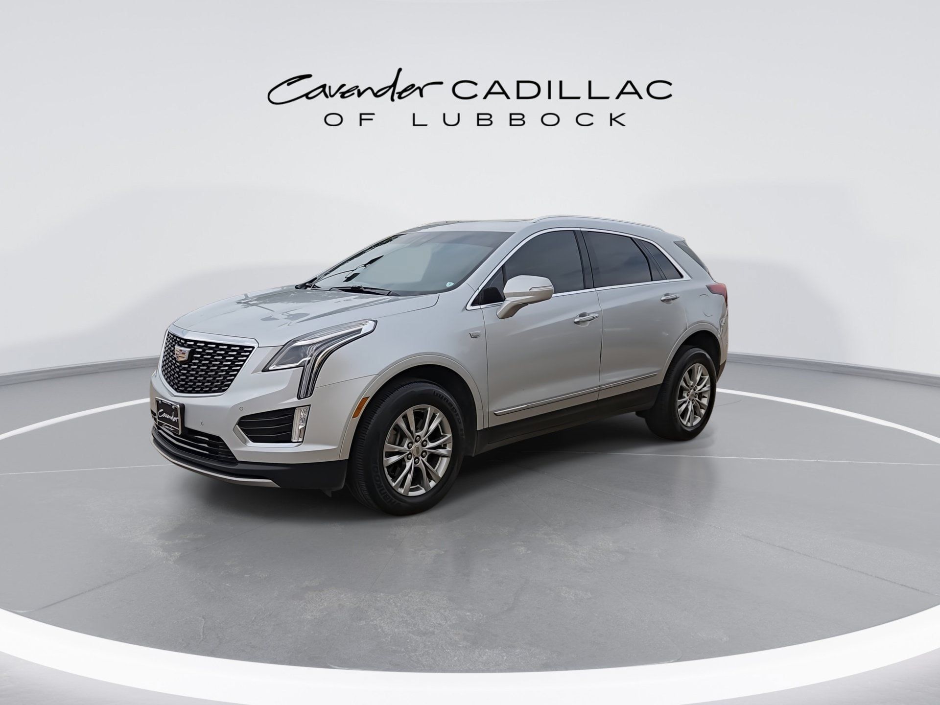Used 2020 Cadillac XT5 Premium Luxury FWD image 4