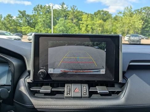 Used 2023 Toyota RAV4 XLE Premium AWD/4WD image 26
