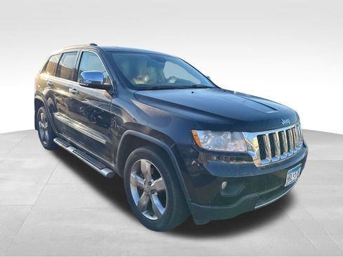 Used 2011 Jeep Grand Cherokee Overland image 5