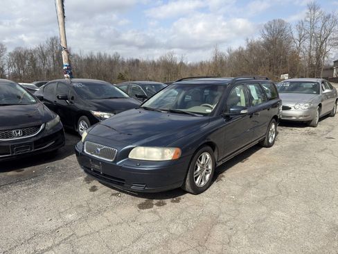 Used 2007 Volvo V70 2.4 FWD image 2