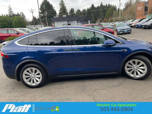 Used 2019 Tesla Model X 100D image 17