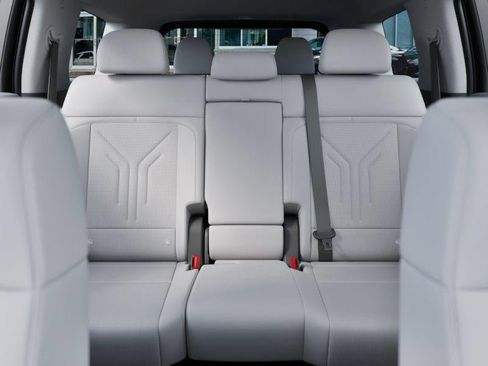 New 2026 Hyundai Santa Fe SEL image 12