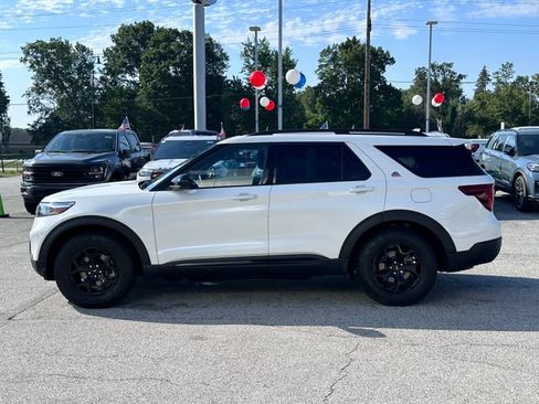 Certified 2023 Ford Explorer Timberline w/ Timberline Technology Package AWD/4WD image 4