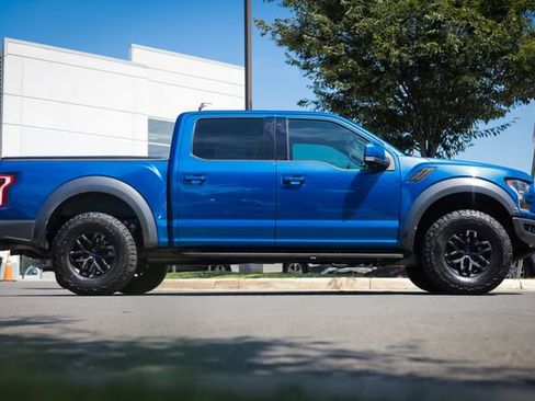 Used 2017 Ford F150 Raptor w/ Equipment Group 802A Luxury AWD/4WD image 14