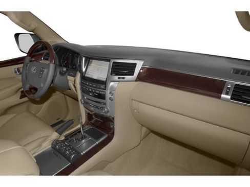 Used 2015 Lexus LX 570 4WD image 21