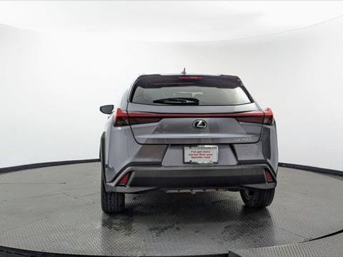 Used 2020 Lexus UX 200 w/ Accessory Package FWD image 7