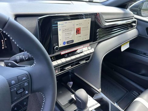 New 2026 Toyota Camry SE FWD image 20