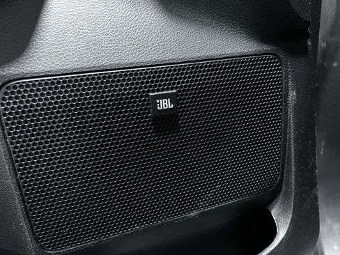 Used 2018 Toyota Tundra Limited w/ Limited Premium Package image 26