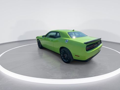 Used 2023 Dodge Challenger R/T w/ Plus Package image 6