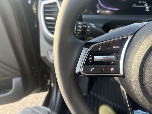 New 2026 Kia Seltos S AWD/4WD image 17