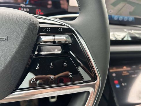 New 2027 Cadillac Vistiq Sport AWD/4WD image 24
