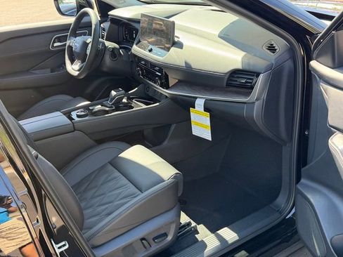 New 2026 Nissan Rogue Platinum AWD/4WD image 27