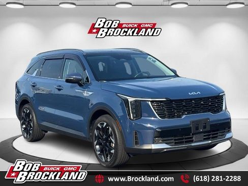 Used 2024 Kia Sorento EX w/ Panoramic Sunroof Package FWD image 1