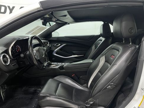 Used 2019 Chevrolet Camaro SS image 12