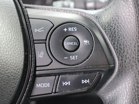 Certified 2021 Toyota RAV4 XLE w/ Convenience Package image 26