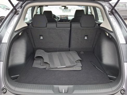 Certified 2023 Honda HR-V LX image 28