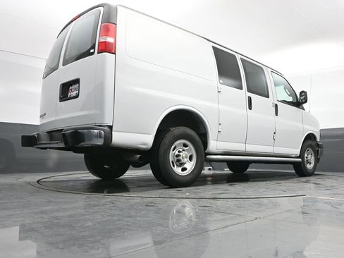 Used 2023 Chevrolet Express 2500 w/ Driver Convenience Package image 38