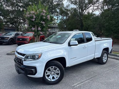 Used 2022 Chevrolet Colorado LT w/ Fleet Safety Package RWD image 2