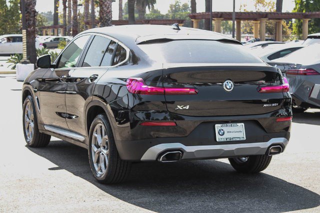 Used 2025 BMW X4 xDrive30i w/ Convenience Package AWD/4WD image 5