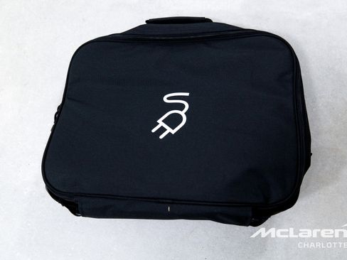 Used 2024 Lamborghini Revuelto image 22