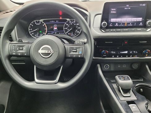 Used 2023 Nissan Rogue SV FWD image 22