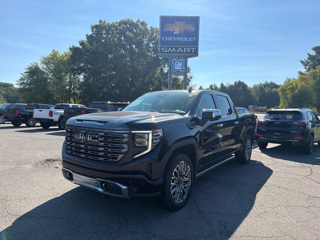 Used 2023 GMC Sierra 1500 Denali Ultimate AWD/4WD image 2