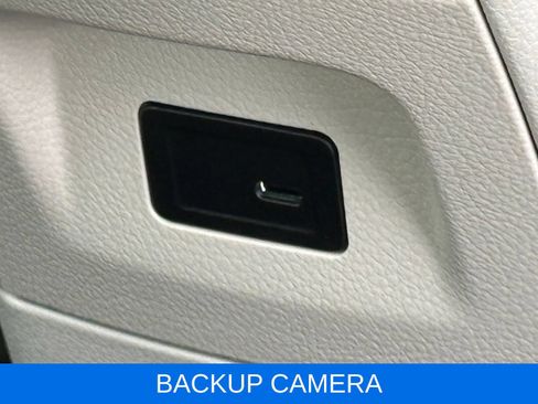 Used 2023 Mercedes-Benz CLA 250 4MATIC image 21