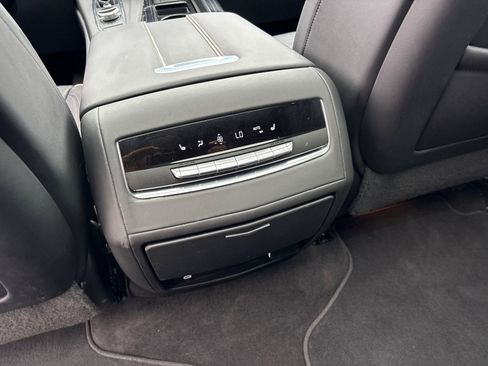 Used 2022 Cadillac Escalade Sport w/ Touring Package image 31