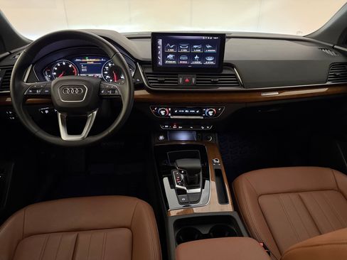 Used 2024 Audi Q5 2.0T Premium w/ Convenience Package AWD/4WD image 27