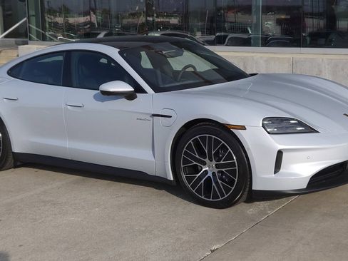 New 2025 Porsche Taycan RWD image 9