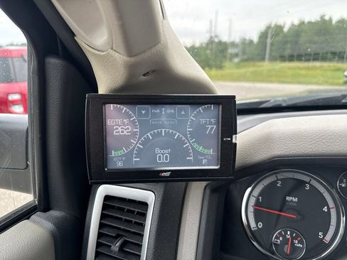 Used 2012 RAM 2500 SLT w/ Luxury Group AWD/4WD image 11