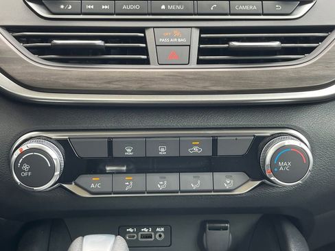 New 2025 Nissan Altima 2.5 SV image 4