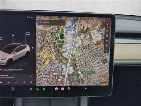 Used 2023 Tesla Model Y Performance image 11