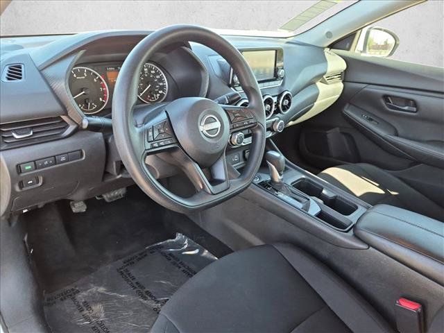 Used 2024 Nissan Sentra S FWD image 12