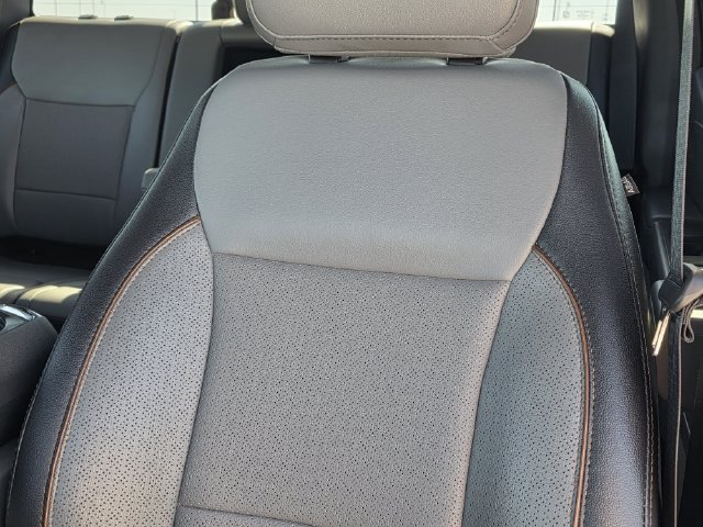 Used 2024 Ford F150 Lariat AWD/4WD image 13