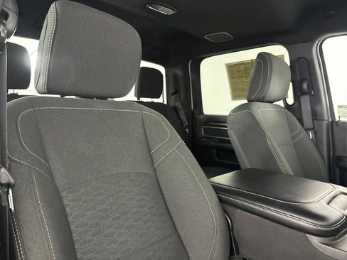 Used 2025 RAM 2500 Big Horn AWD/4WD image 28