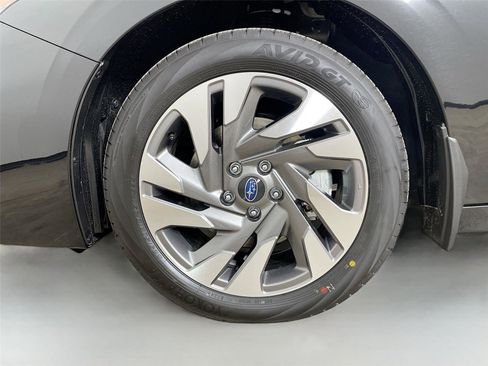 Used 2025 Subaru Legacy Limited w/ Popular Package #3 image 34