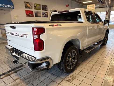 Used 2023 Chevrolet Silverado 1500 LT image 4
