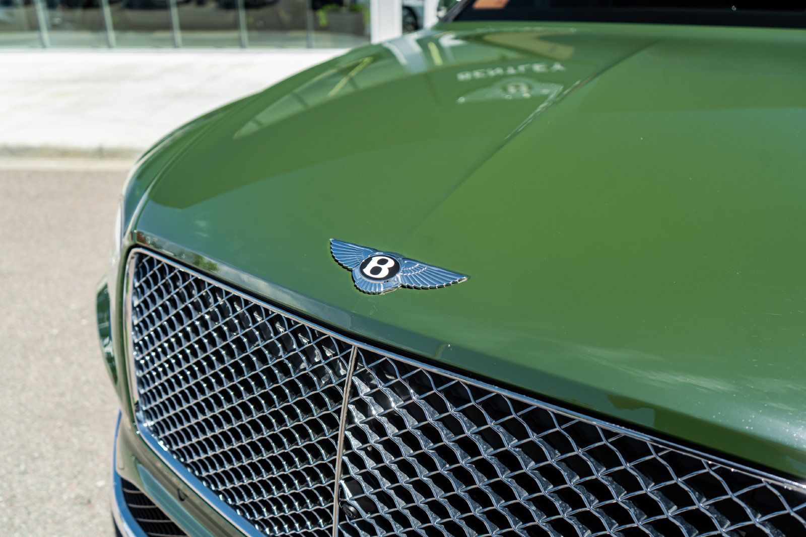 Certified 2022 Bentley Bentayga AWD/4WD image 22