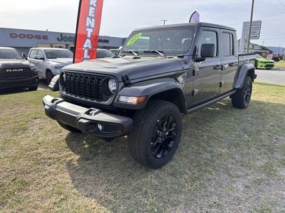New 2025 Jeep Gladiator Sport
